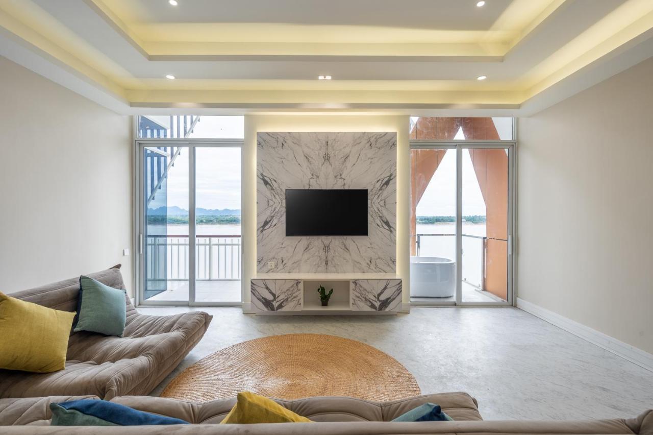Vela Dhi 4* Nakhon Phanom